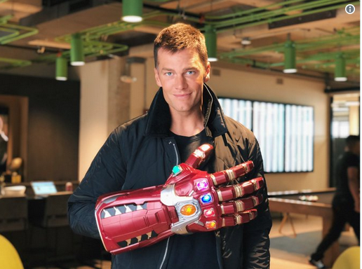 Tom Brady Contemplates Using A Glove Next Season That Looks Suspiciously Like The Infinity Gauntlet