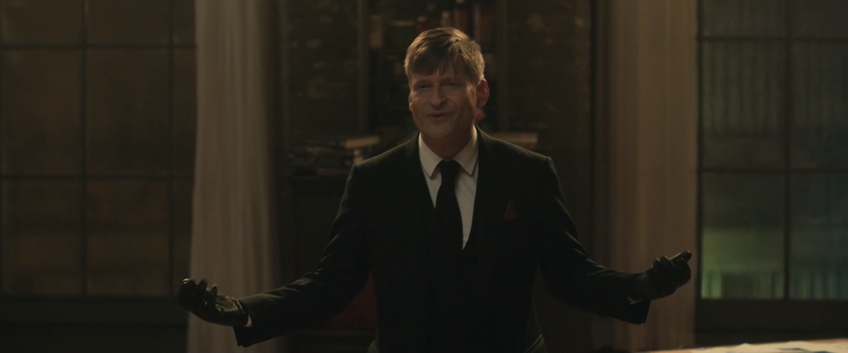 Crispin Glover Is Batsh** Crazy In Lucky Day Trailer