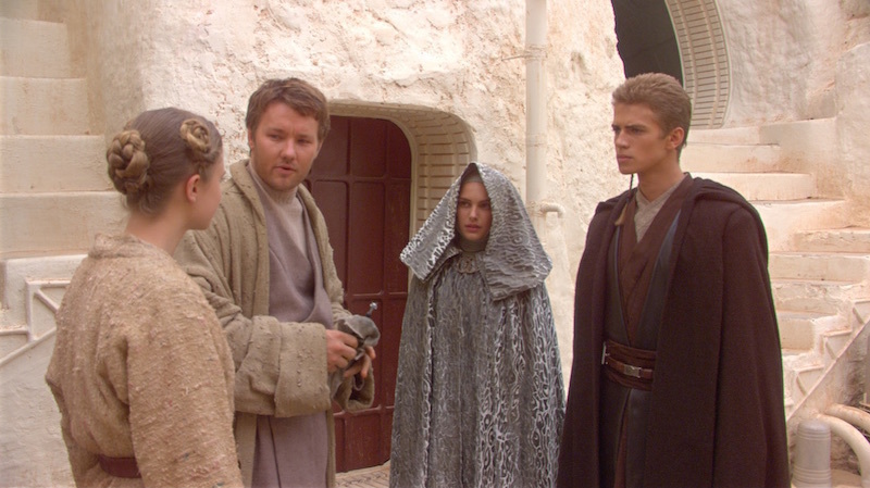 Obi-Wan Kenobi Set Photo Shows Lars Homestead Being Built