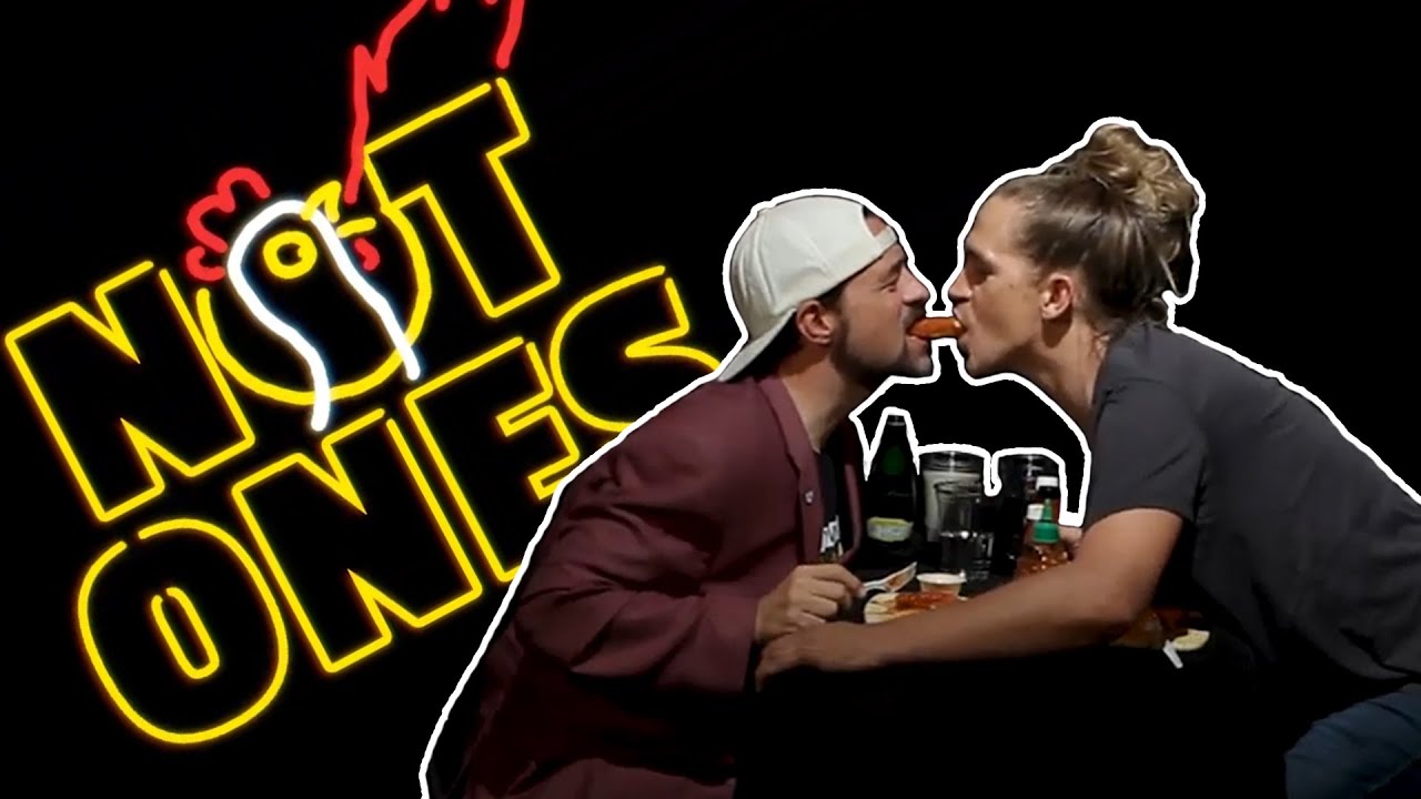 Kevin Smith Does A Hot Ones Parody With Jason Mewes