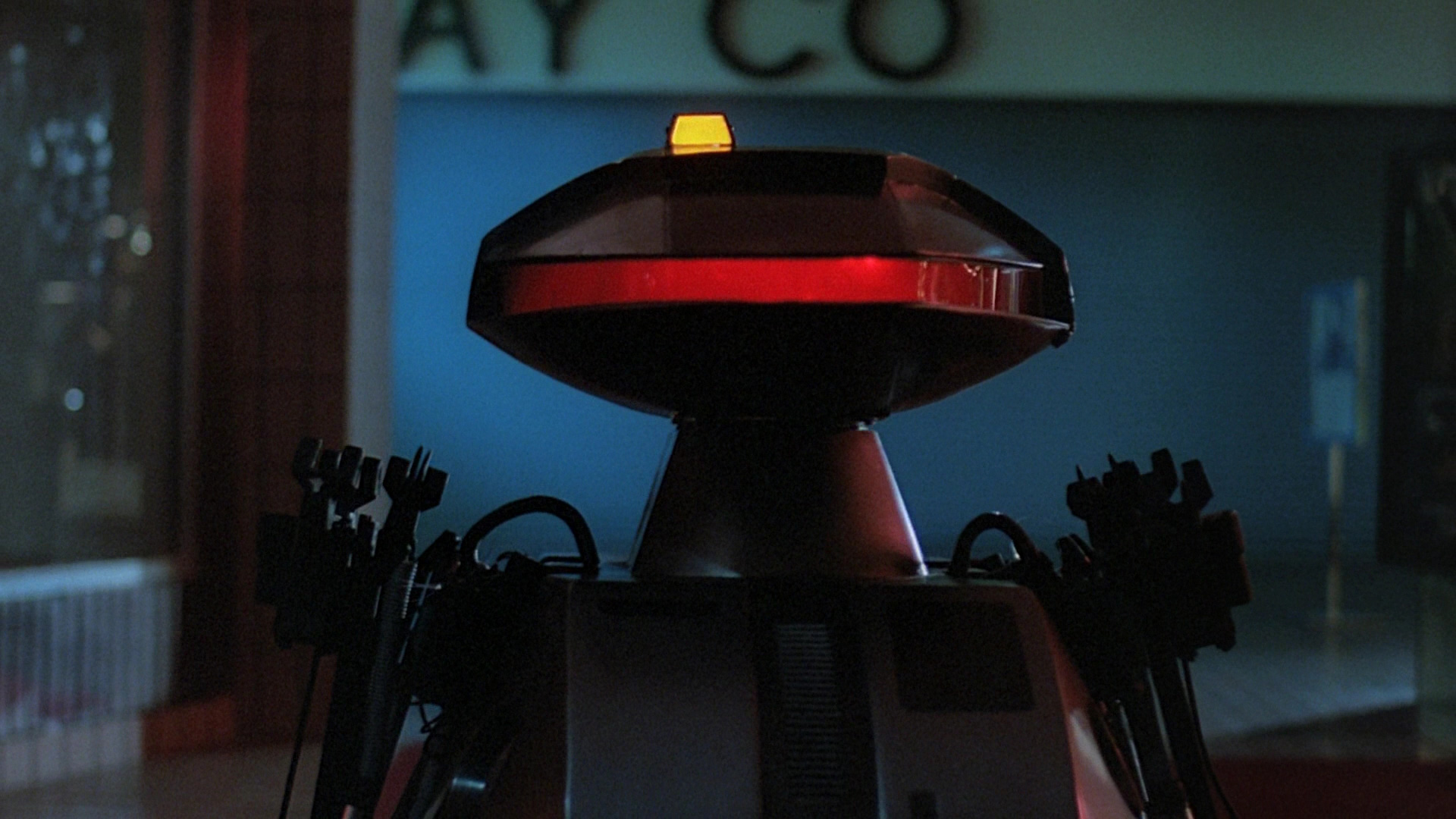 Chopping Mall | 50 B-Movies To See Before You Die