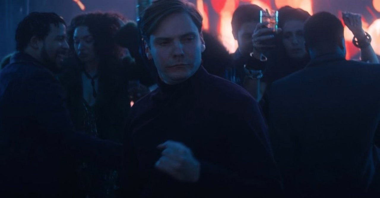 Falcon And The Winter Soldier: Release The Extended Zemo Dance