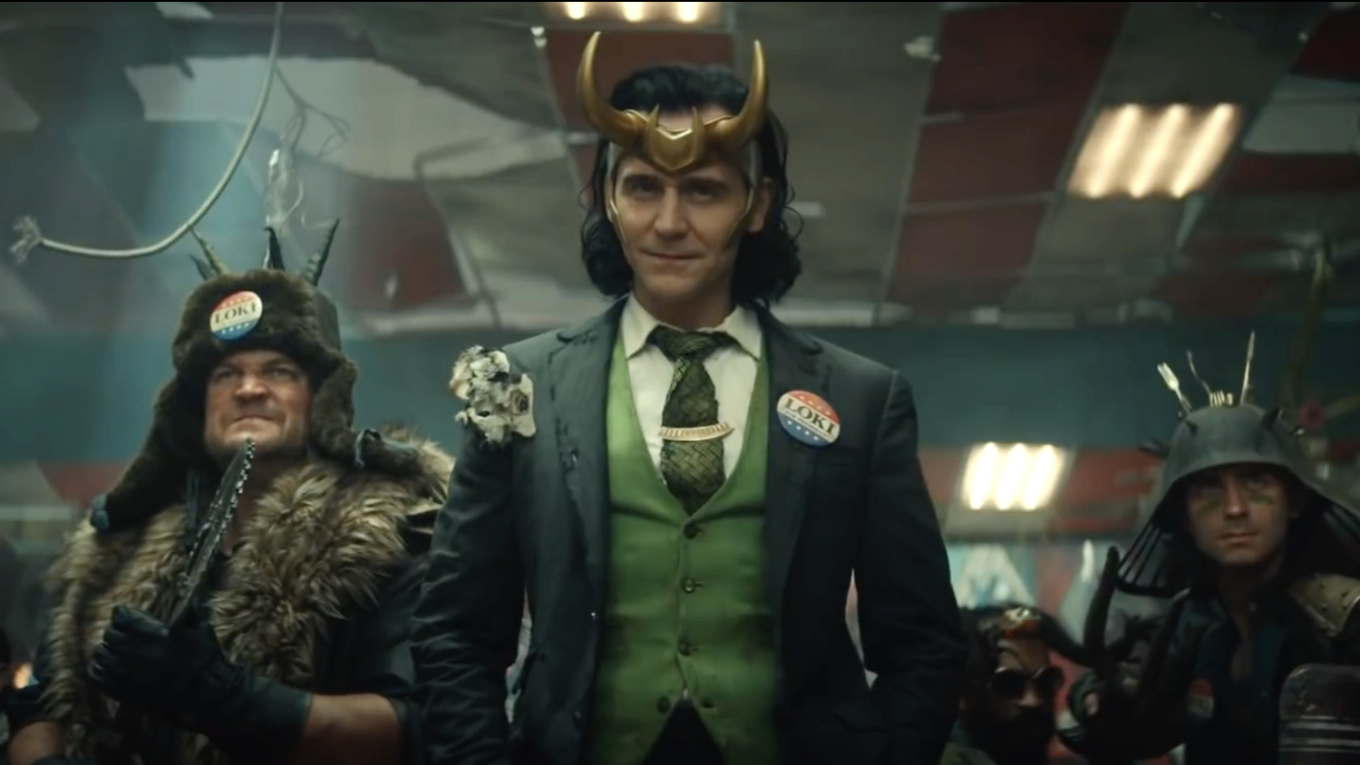 Loki Special Look Airing During Confusing ESPN Basketball/Avengers Themed Special