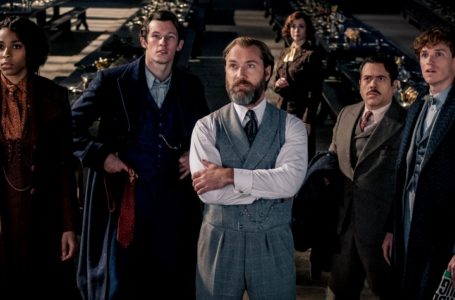 New Fantastic Beasts: The Secrets of Dumbledore Trailer Has Newt Scamander Recruiting to Defeat Grindelwald
