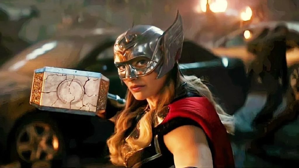 Thor: Love And Thunder Is NOT A Passing Of The Torch To Mighty Thor Says Waititi