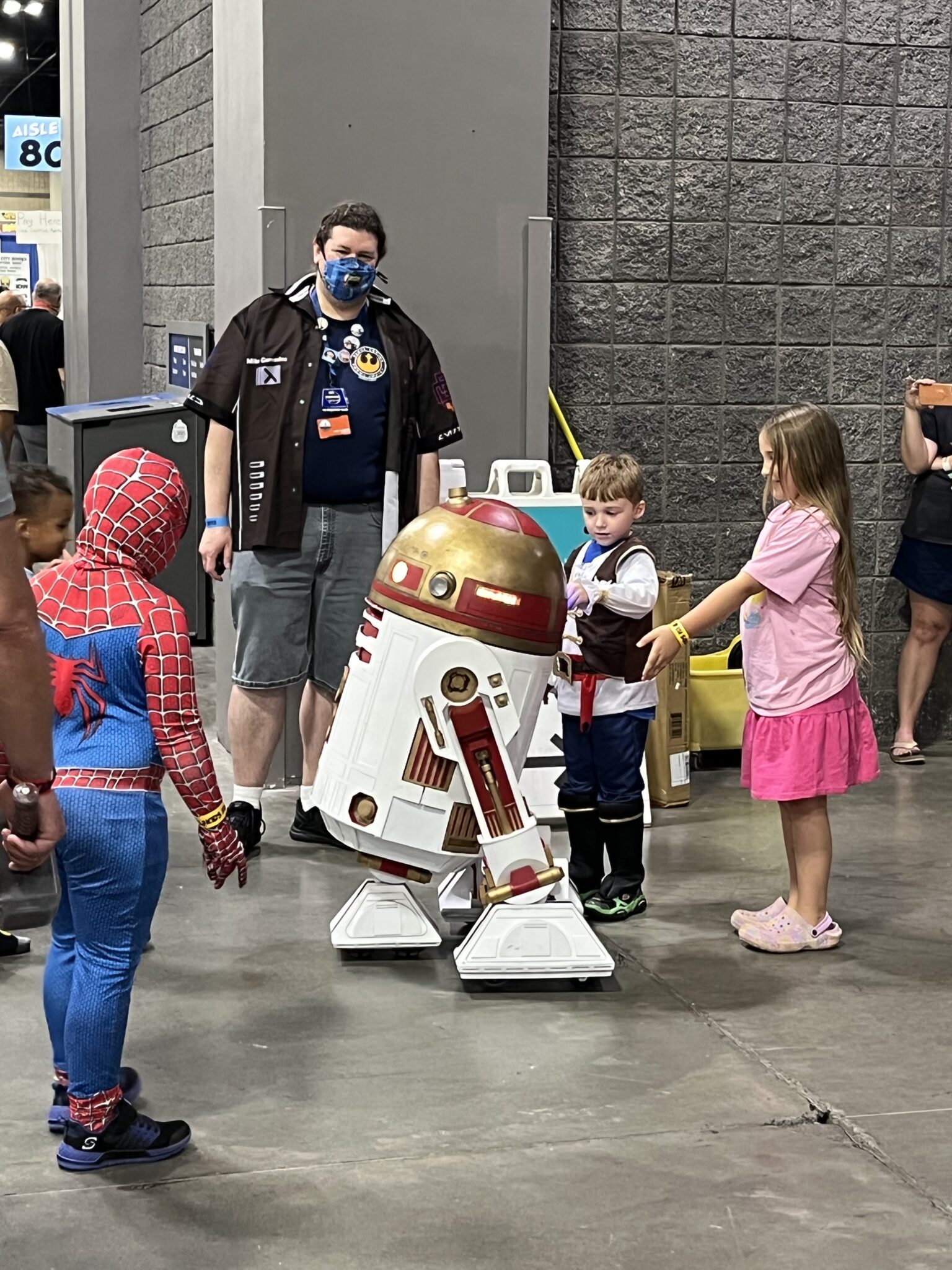 Charlotte Heroes Con Review The Social Dynamics Of Comic Fans