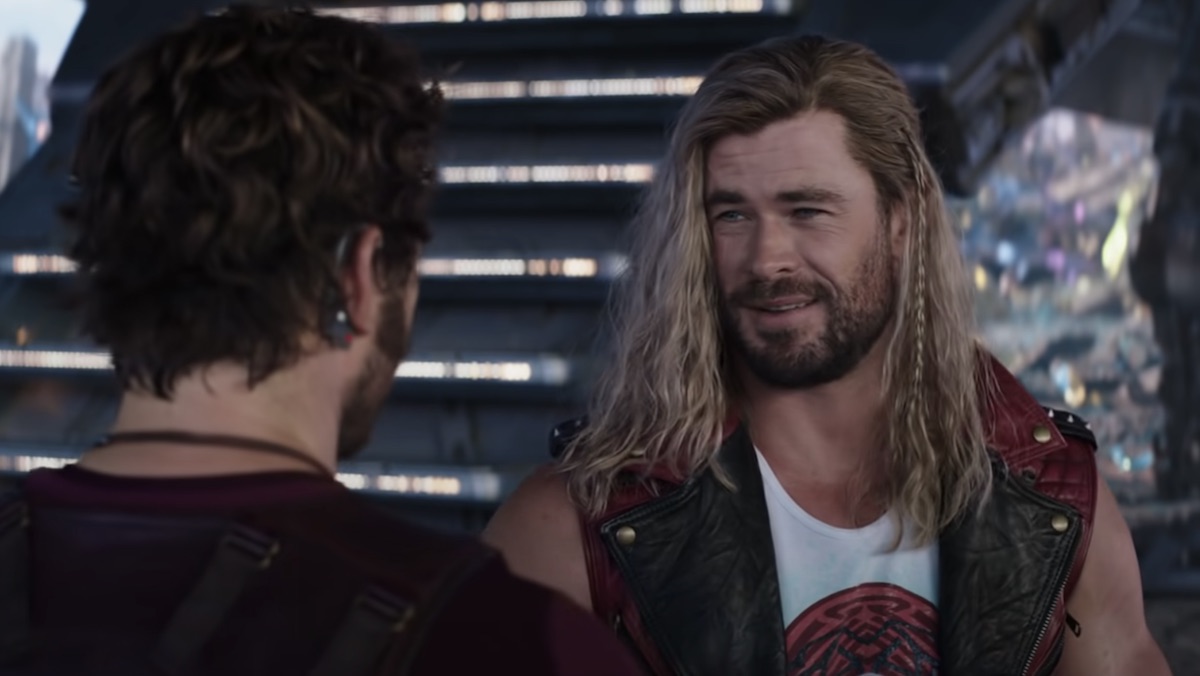 Waititi And Hemsworth Surprised By ‘Thor Will Return’ Message