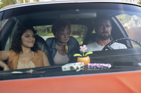 Martha Plimpton And Garret Dillahunt Discuss The Perfect Crime In Sprung | Interview