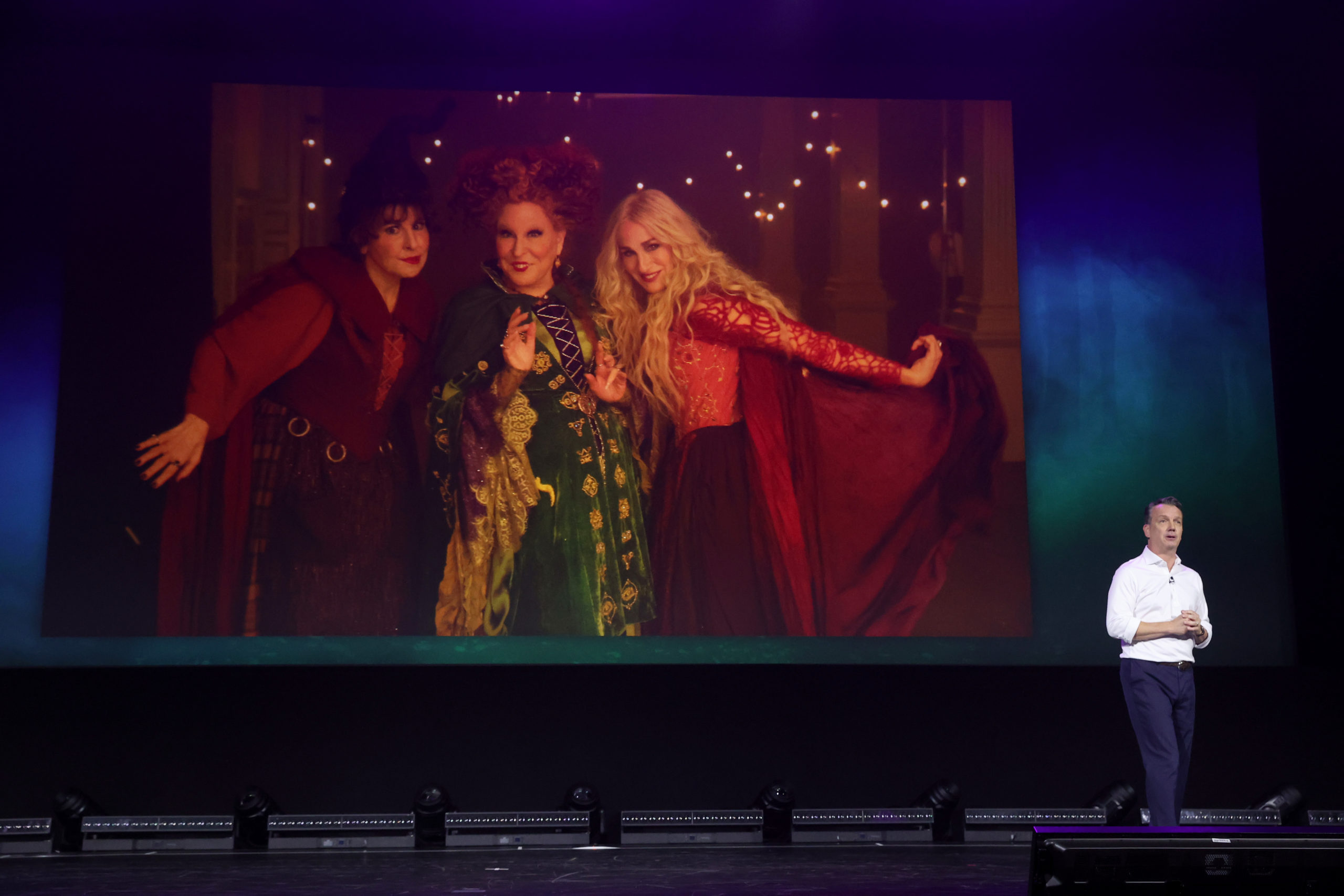The Sanderson Sisters Are Back In A Haunting Hocus Pocus 2 Trailer | D23 2022