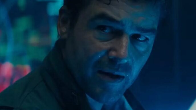 According to pretty much all the trades Kyle Chandler is in talks to play Hal Jordan in the DCU's Lanterns series.