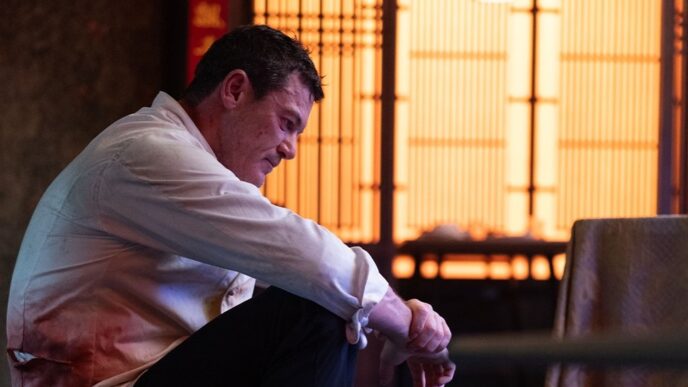 Luke Evans in Weekend in Taipei