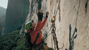 Eitan Armon in Looking UP