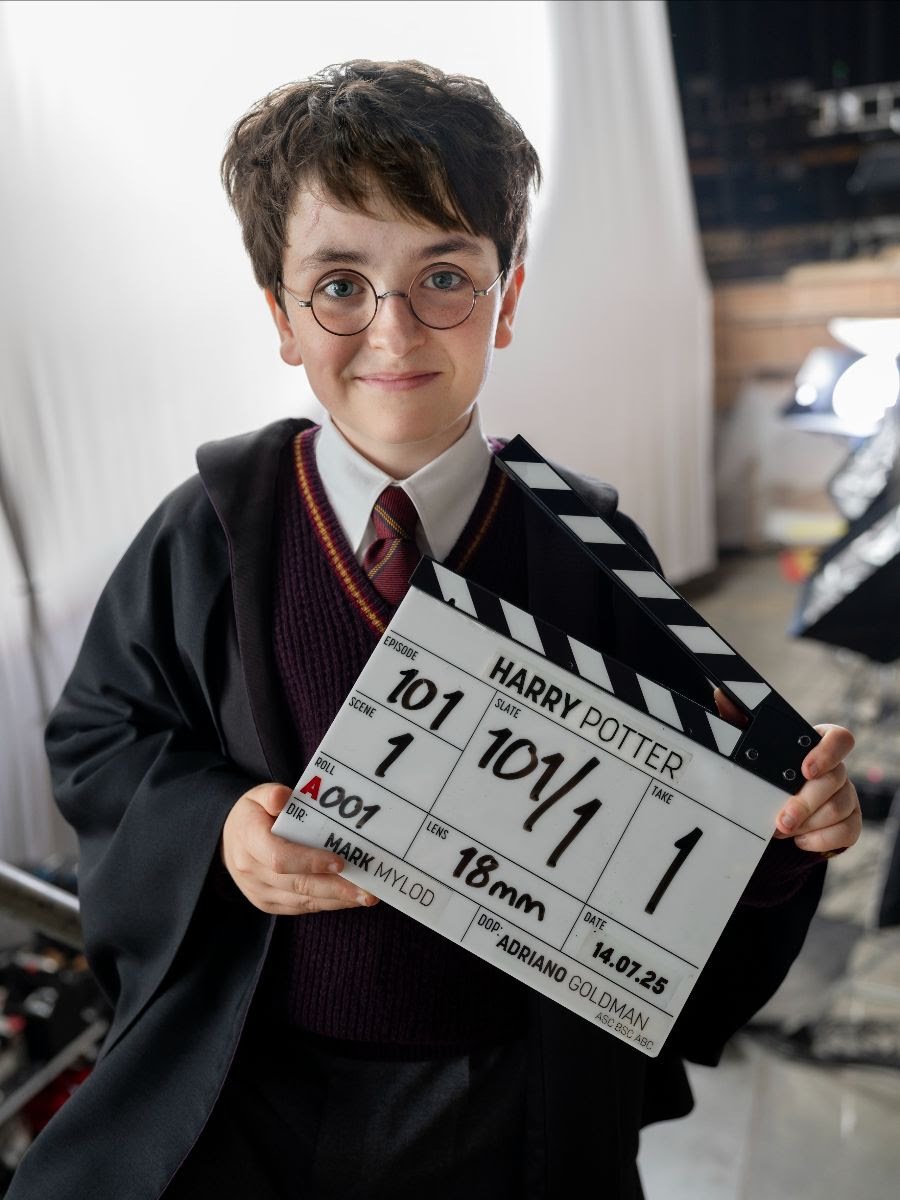 We have our first look at the new Harry (Dominic McLaughlin) in costume as a 2027 release date revealed by HBO for their Harry Potter series.
