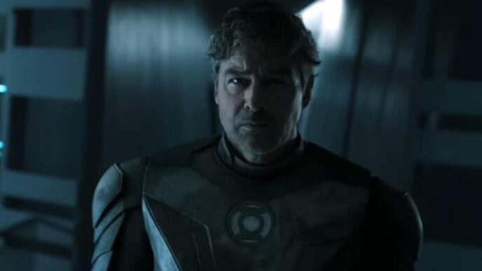 A new teaser trailer for DCU series Lanterns has been released and fans that have watched it are much happier than they were.