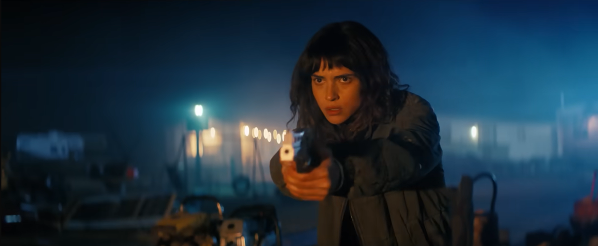 Adria Arjona in Onslaught